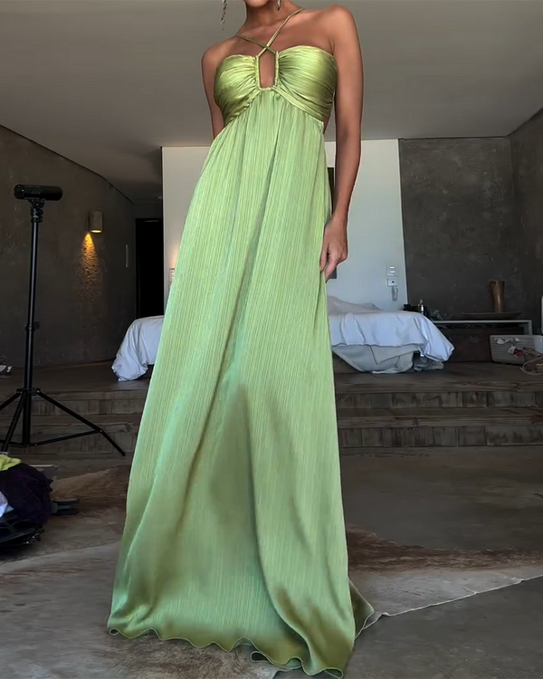Vestido Plisado con Tirantes Cruzados