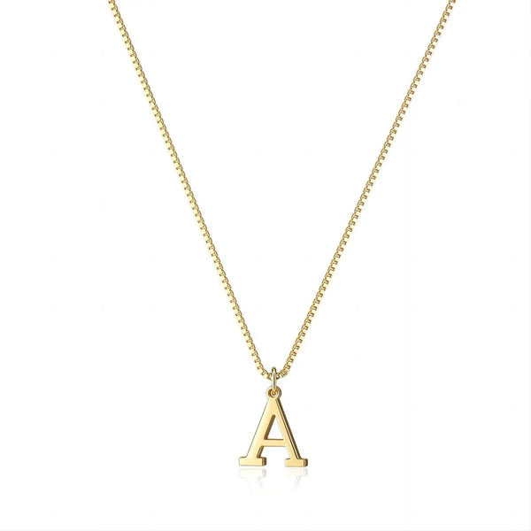 Collar con iniciales de letras de amor