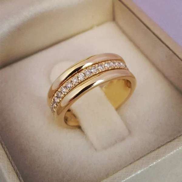 Sarah - Anillo Vintage en Zircón Enmarcado